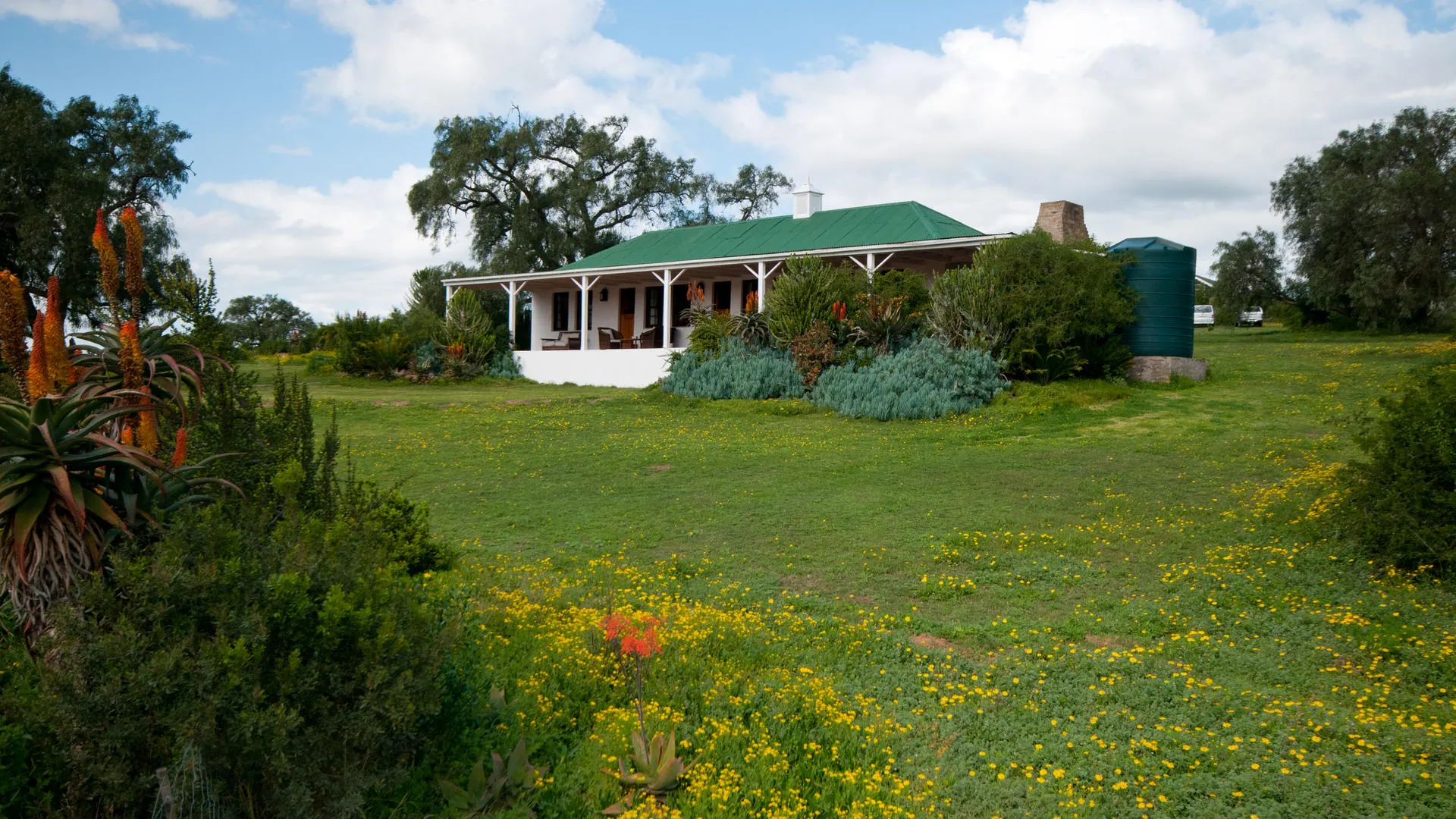 Amakhala Leeuwenbosch Country House